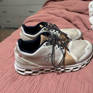 On Cloud Tennis shoes